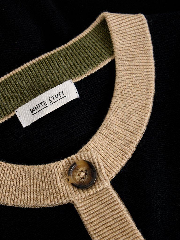 CHARLOTTE SHORT SLEEVE CARDI in BLK MLT - FLAT DETAIL