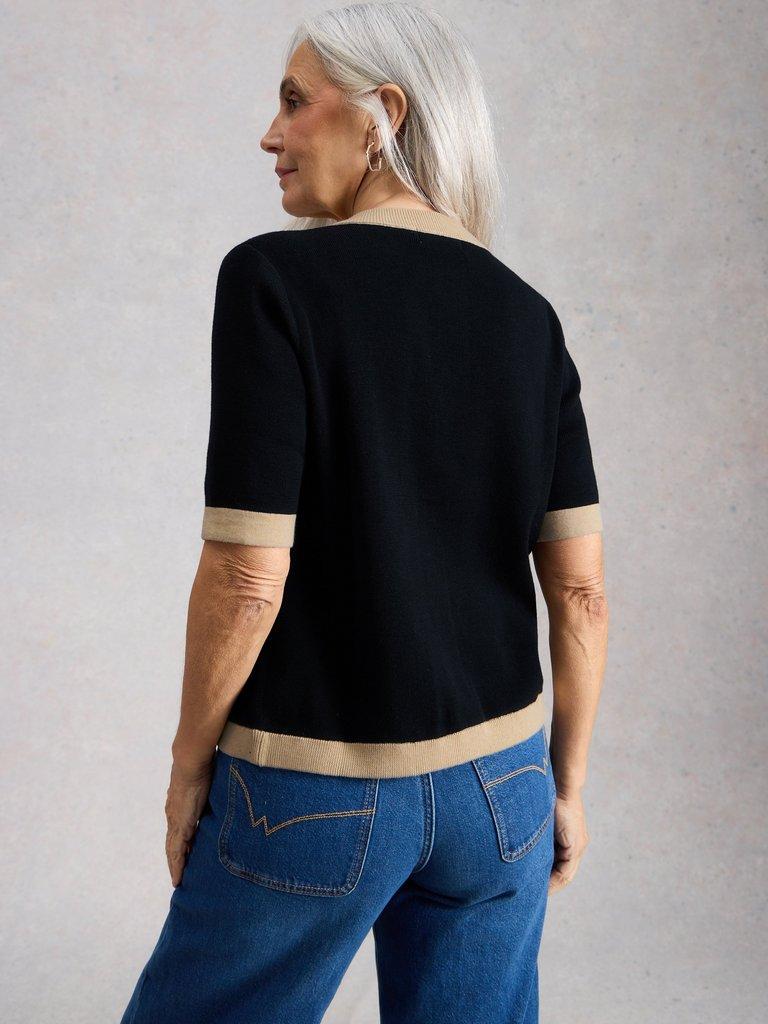 CHARLOTTE SHORT SLEEVE CARDI in BLK MLT - MODEL BACK
