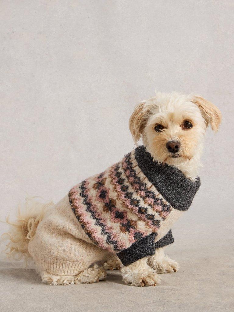 FAIRISLE DOG JUMPER in NAT MLT - MODEL FRONT