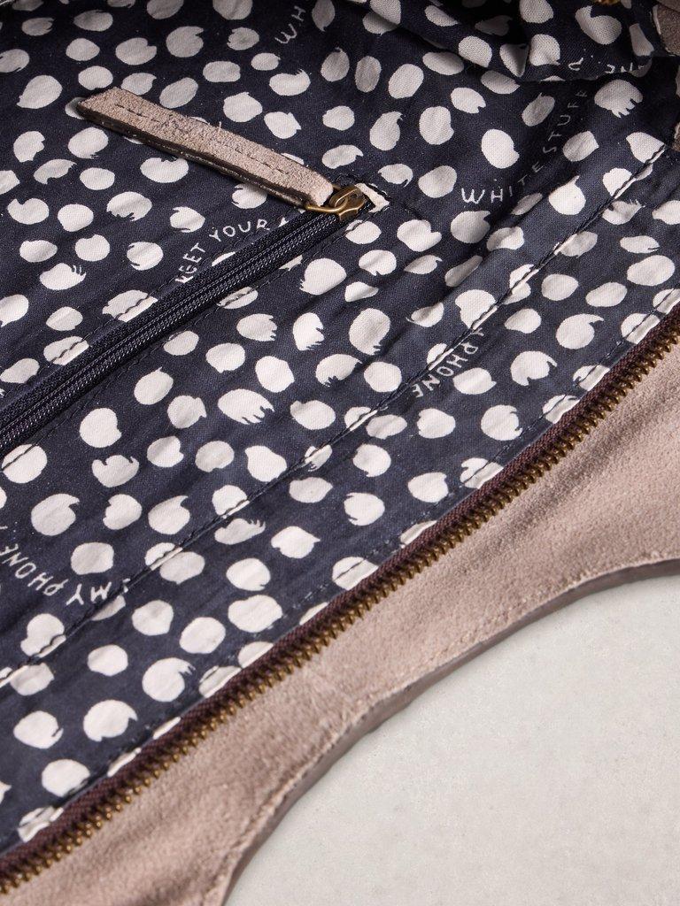 Hollie Tassel Tote Bag in DK NAT - FLAT DETAIL