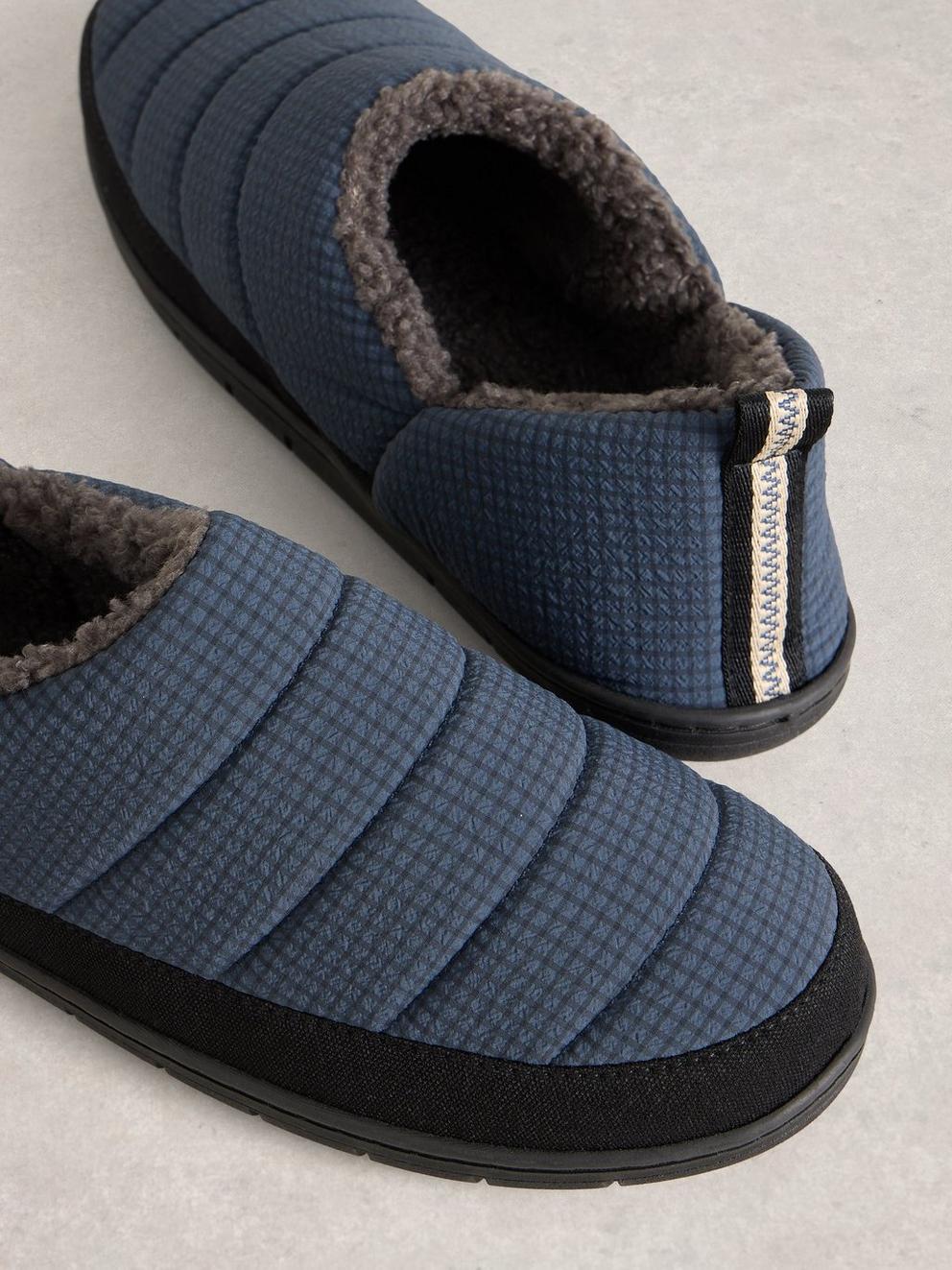 Puffer Nylon Slippers in DARK NAVY - FLAT DETAIL