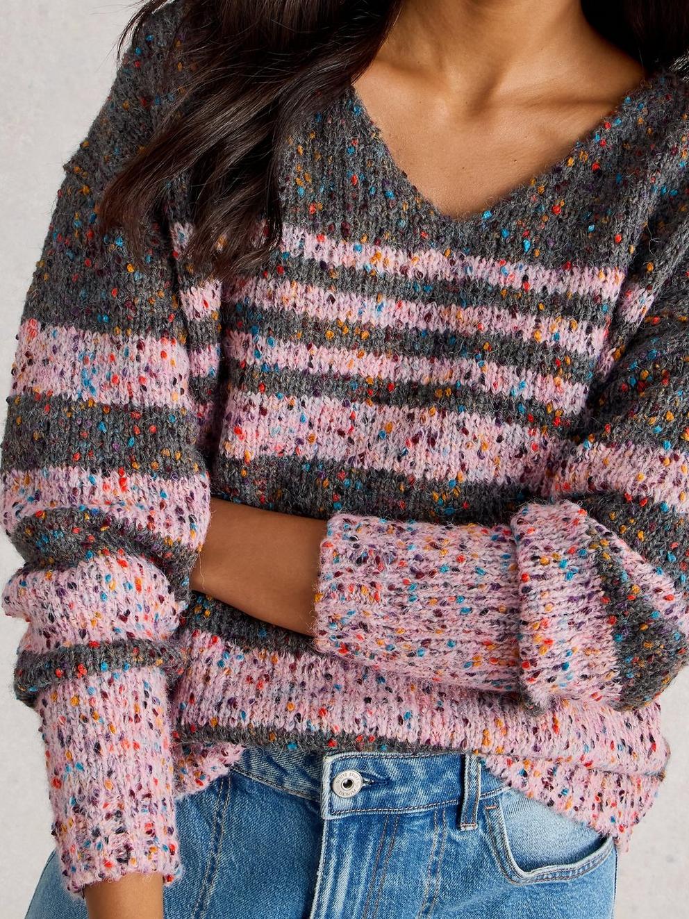 TEXTURED STRIPE V NECK JUMPER in GREY MLT - MODEL DETAIL