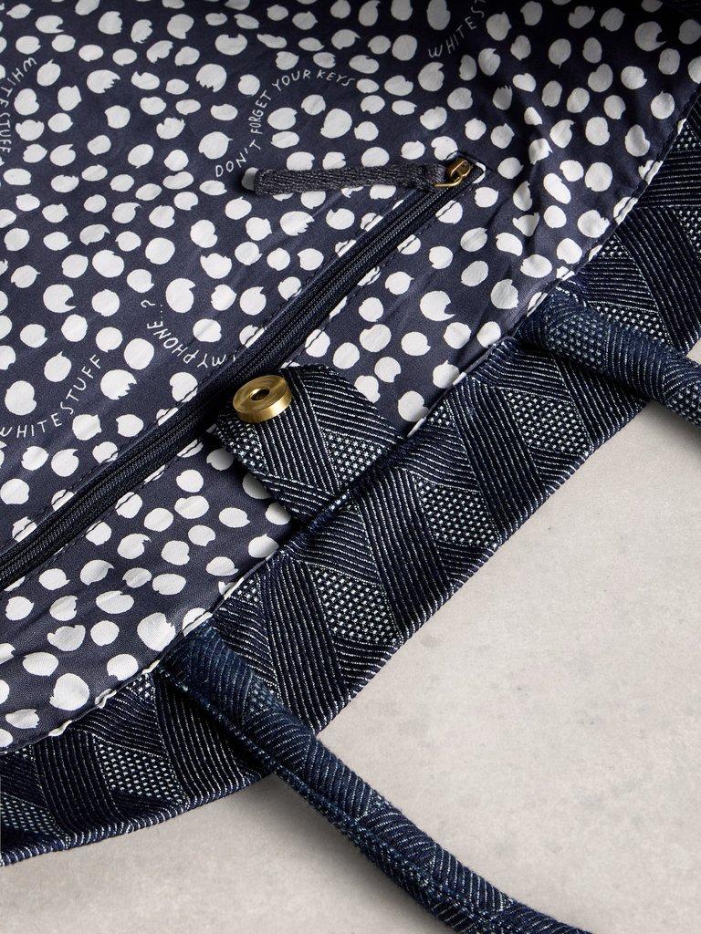 Jacquard Jasmine Tote in BLUE MLT - FLAT DETAIL