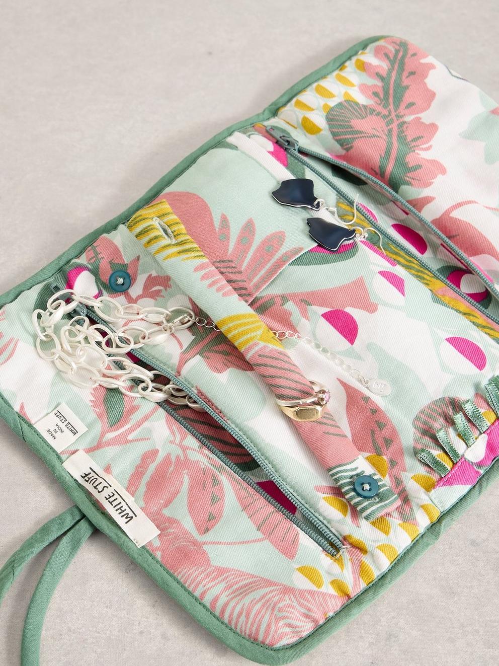 Printed Jewellery Roll in GREEN MLT - FLAT DETAIL