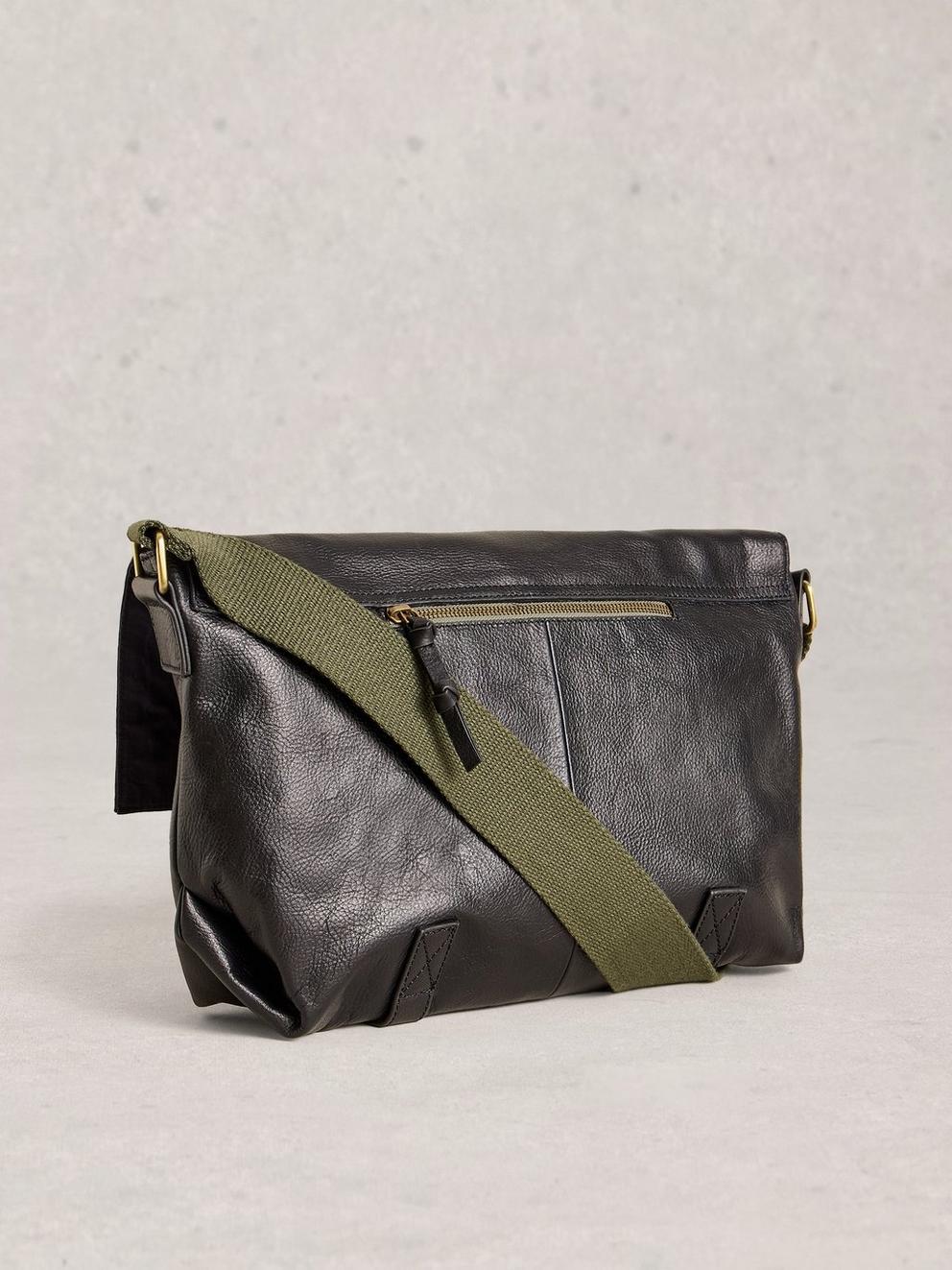 Leather Teddy Messenger Bag in PURE BLK - FLAT BACK