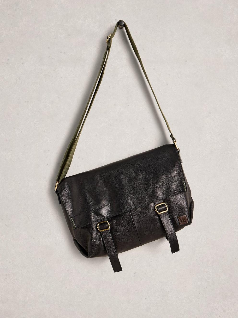 Leather Teddy Messenger Bag in PURE BLK - FLAT FRONT