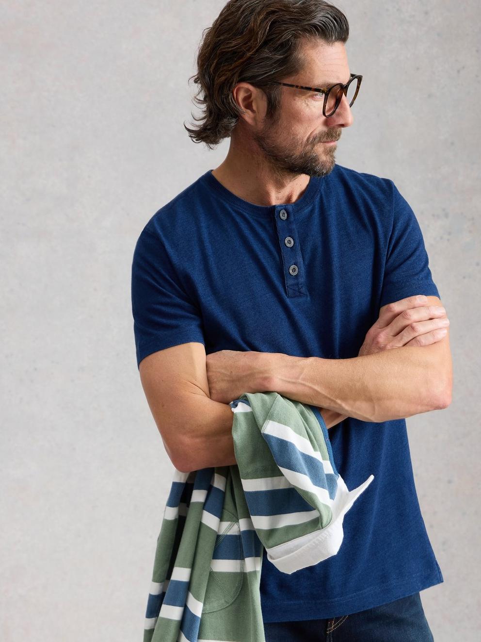 Hastings SS Indigo Henley in INDIGO BLE - LIFESTYLE
