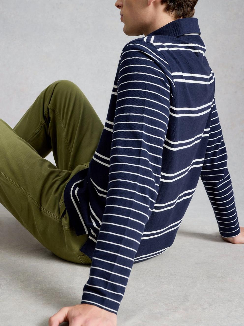 Porth Pique Rugby in NAVY MULTI - MODEL BACK