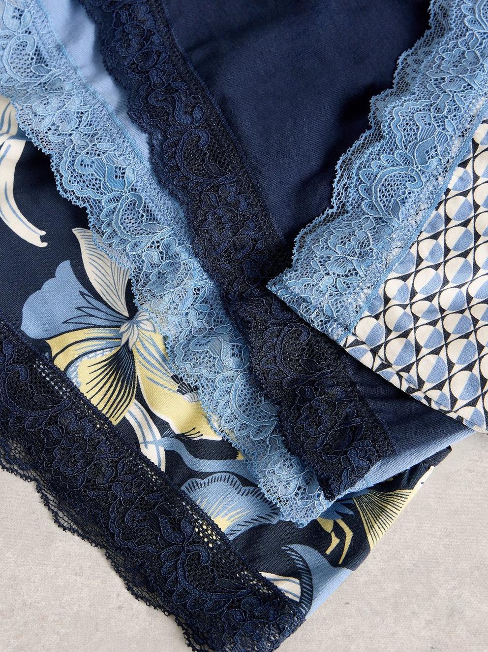 4 PACK KNICKER BOX SET in NAVY MULTI - FLAT DETAIL