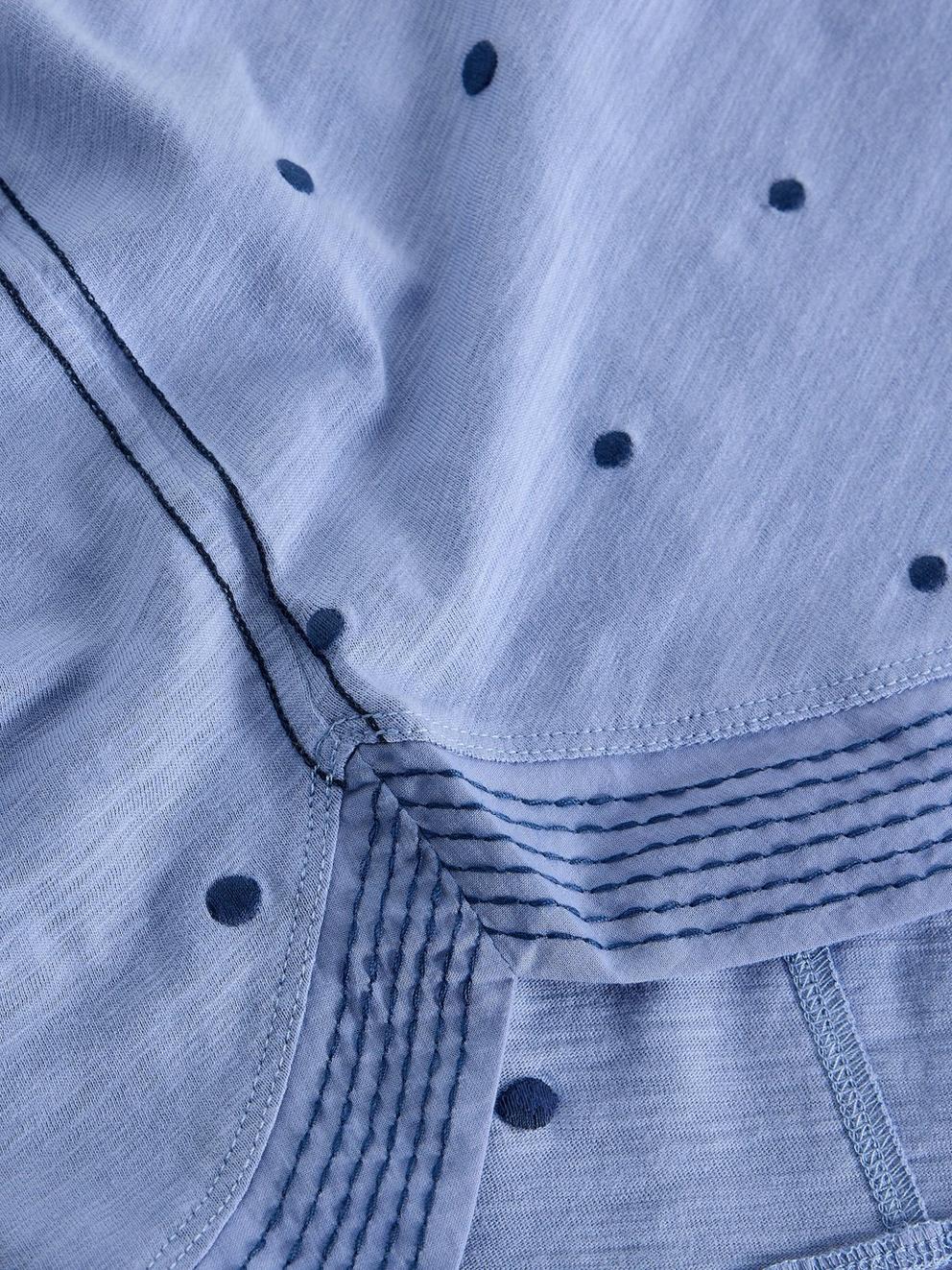 WEAVER NOTCH EMBROIDERED TEE in BLUE MLT - FLAT DETAIL