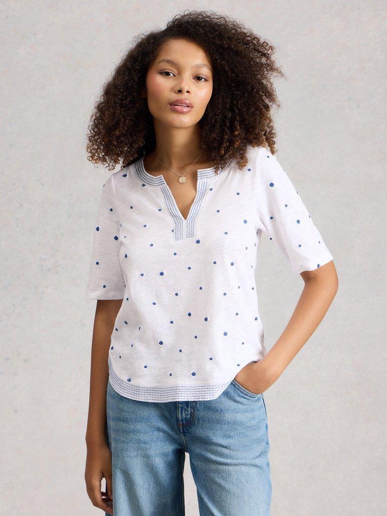 WEAVER NOTCH EMBROIDERED TEE in WHITE MLT - LIFESTYLE