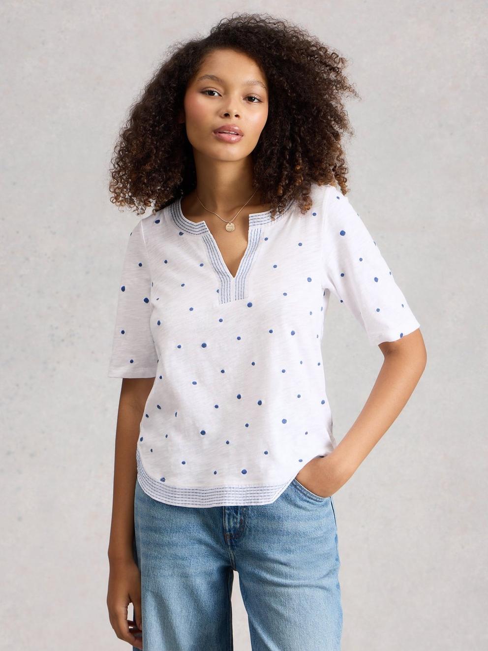 WEAVER NOTCH EMBROIDERED TEE in WHITE MLT - LIFESTYLE