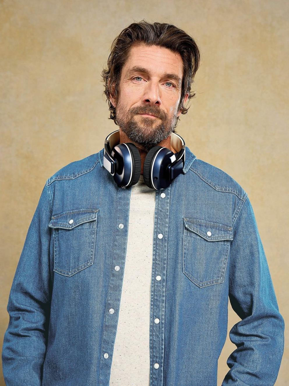 Darvel Denim Shirt in MID DENIM - MIXED