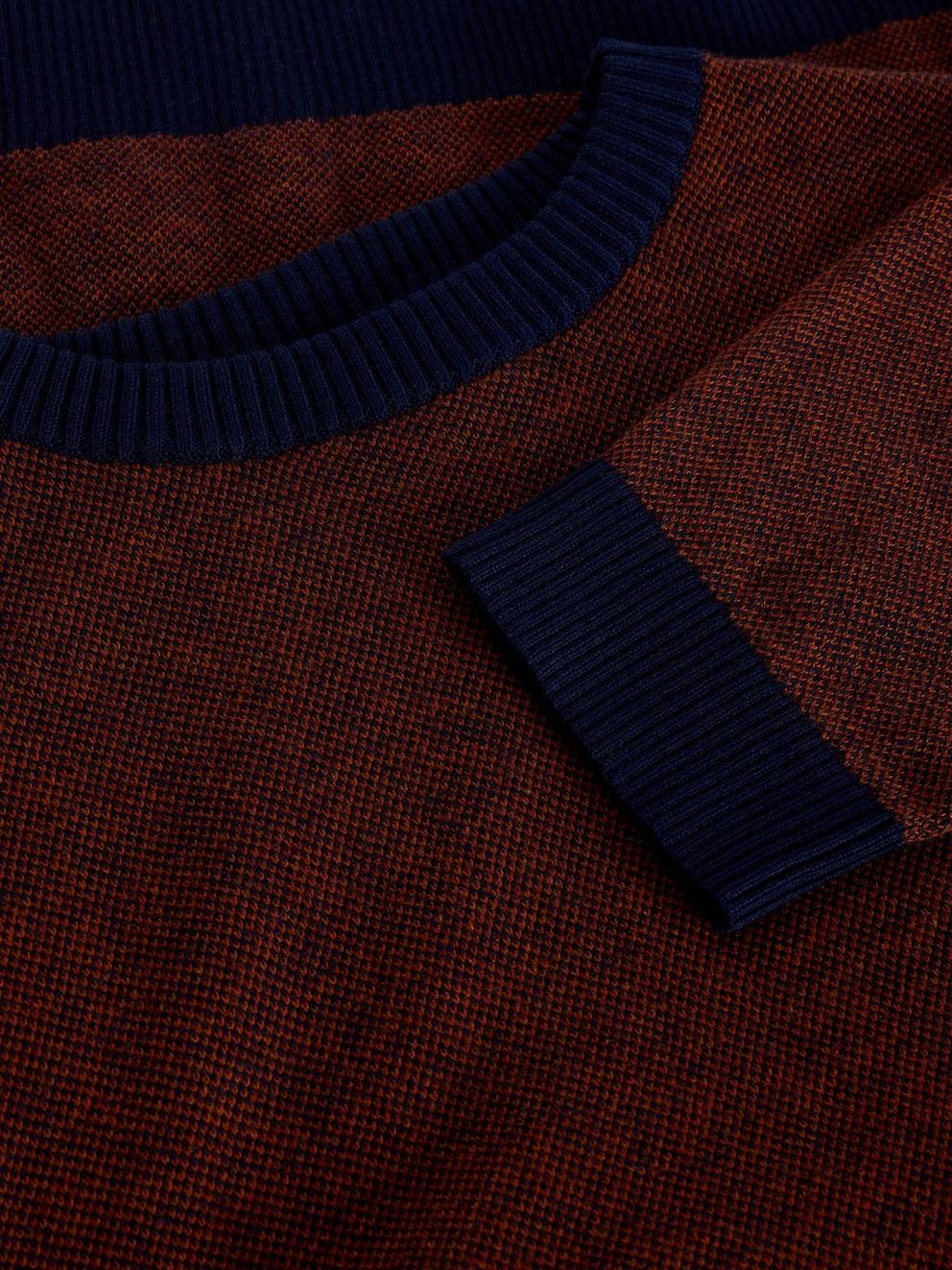 Jacqaurd Crew in ORANGE MLT - FLAT DETAIL