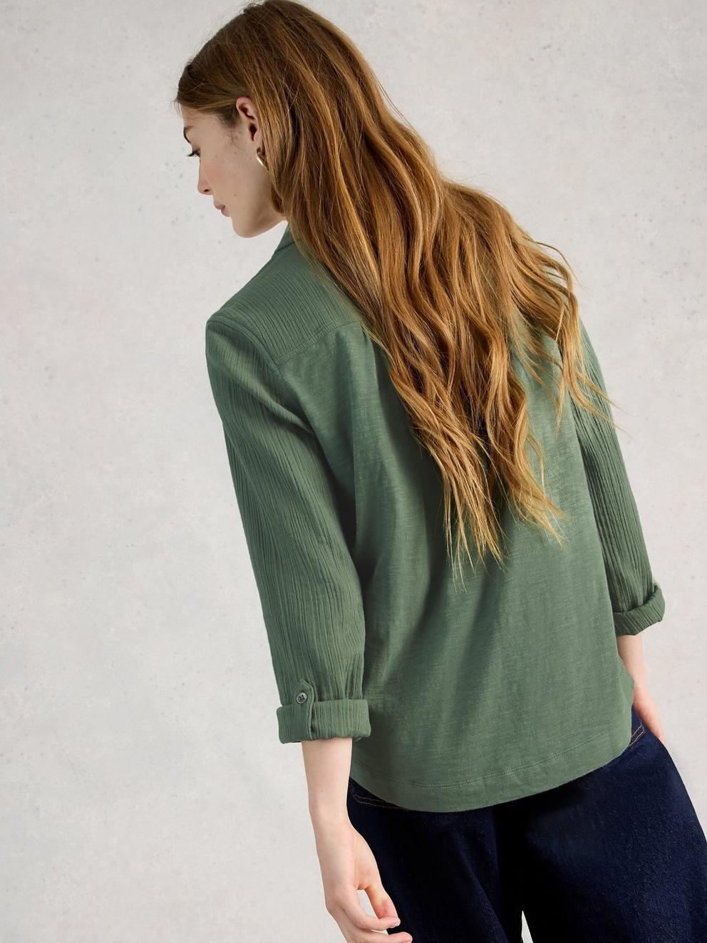 ANNIE DOUBLE CLOTH in KHAKI GRN - MODEL BACK