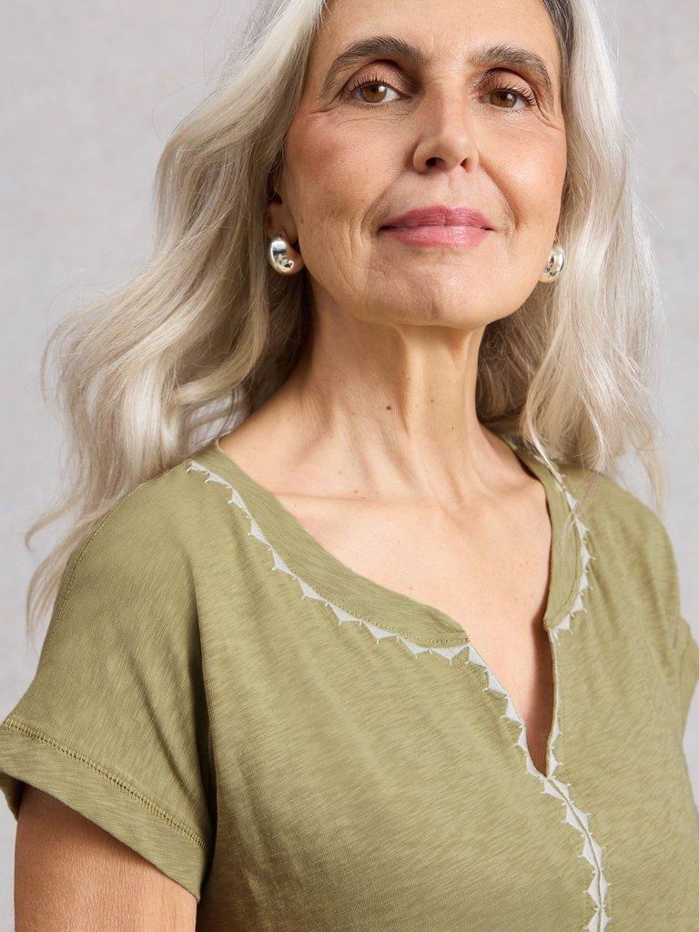 NELLY PLAIN EMBROIDERED TEE in GREEN MLT - LIFESTYLE