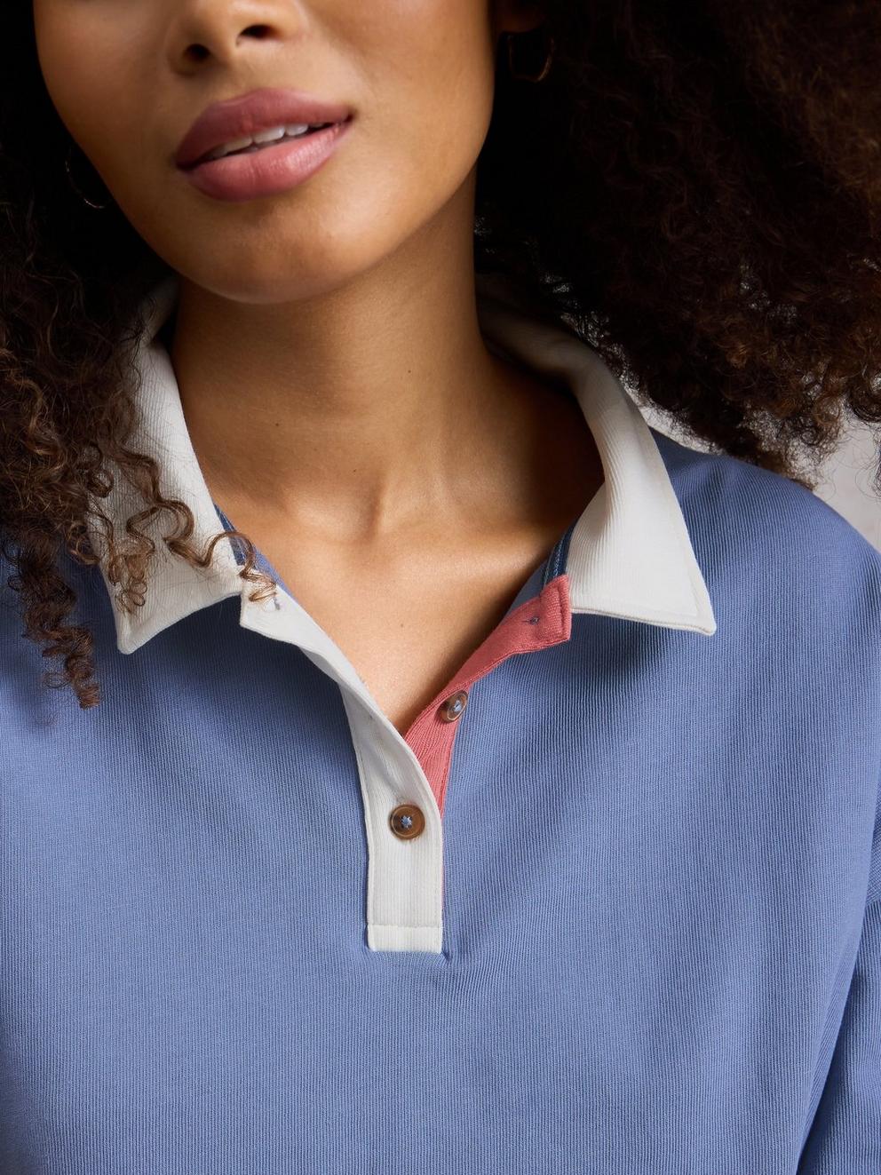 RUBY RUGBY TOP in MID BLUE - MODEL DETAIL