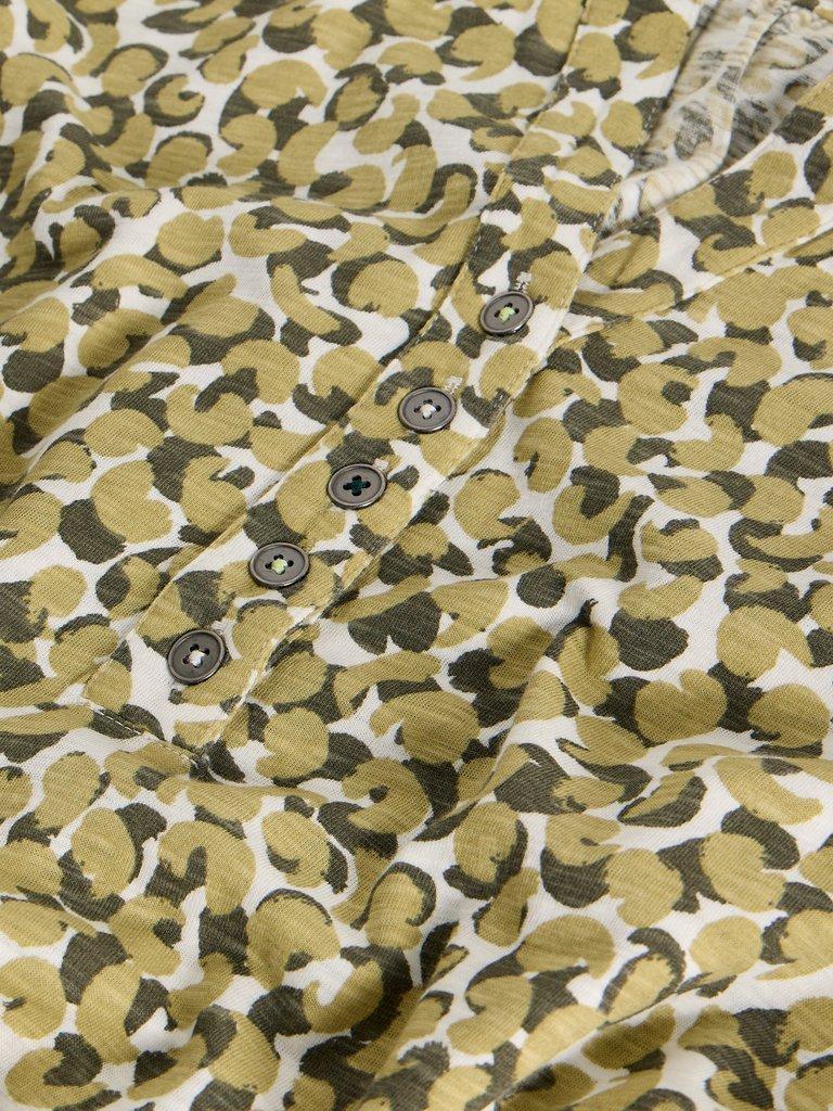 PHOEBE NOTCH NECK TUNIC in GREEN PR - FLAT DETAIL