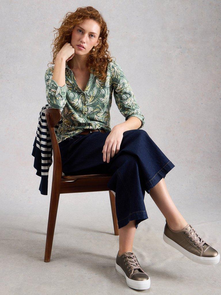 WOMENS JERSEY ANNIE COLLARED SHIRT in GREEN PR - MODEL DETAIL