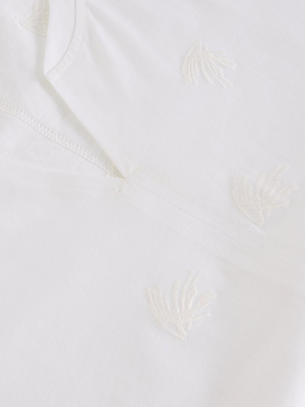NELLY EMBROIDERED T-SHIRT in BRIL WHITE - FLAT DETAIL