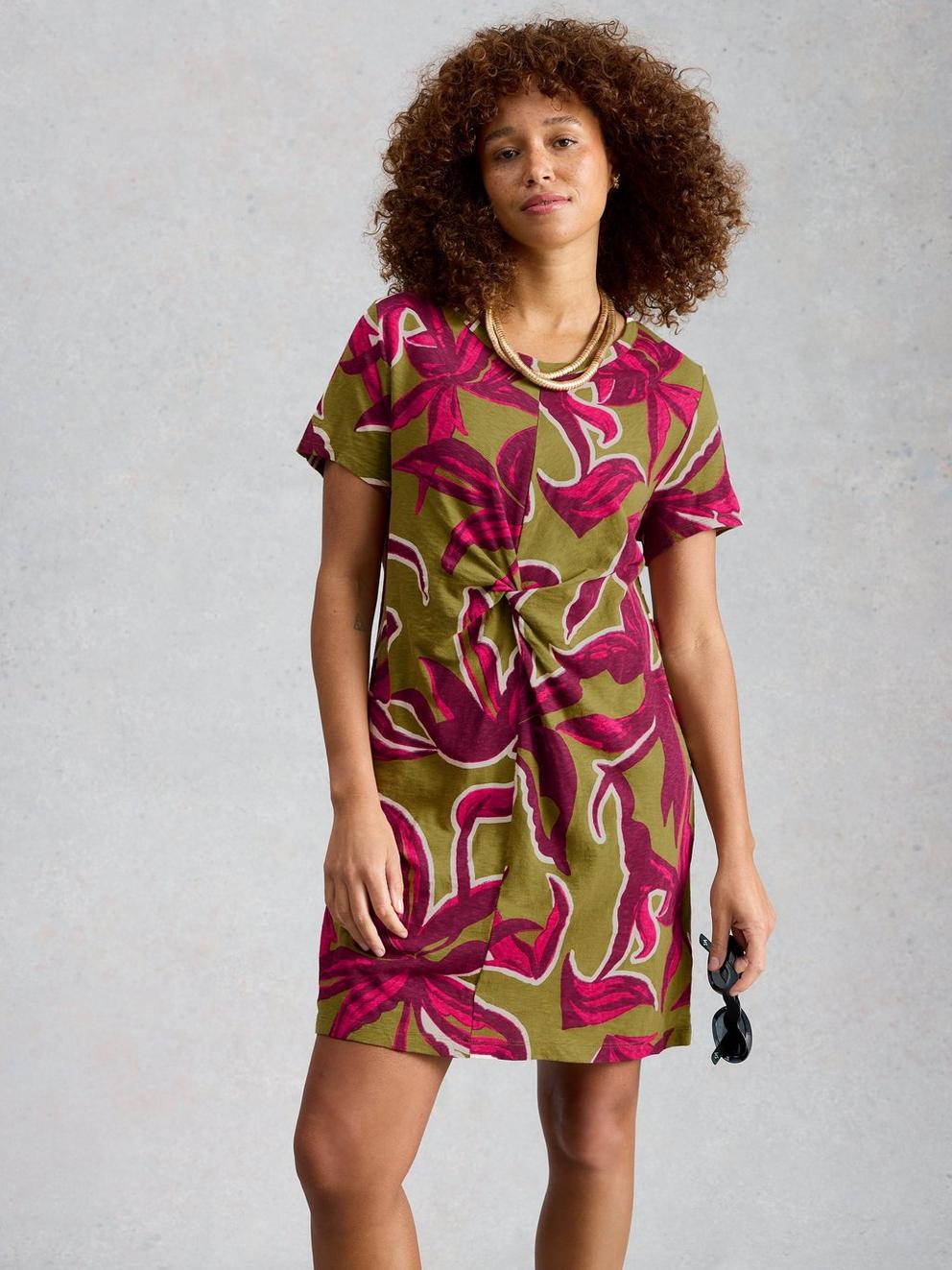 Milly TShirt Dress in GREEN PR - MODEL DETAIL