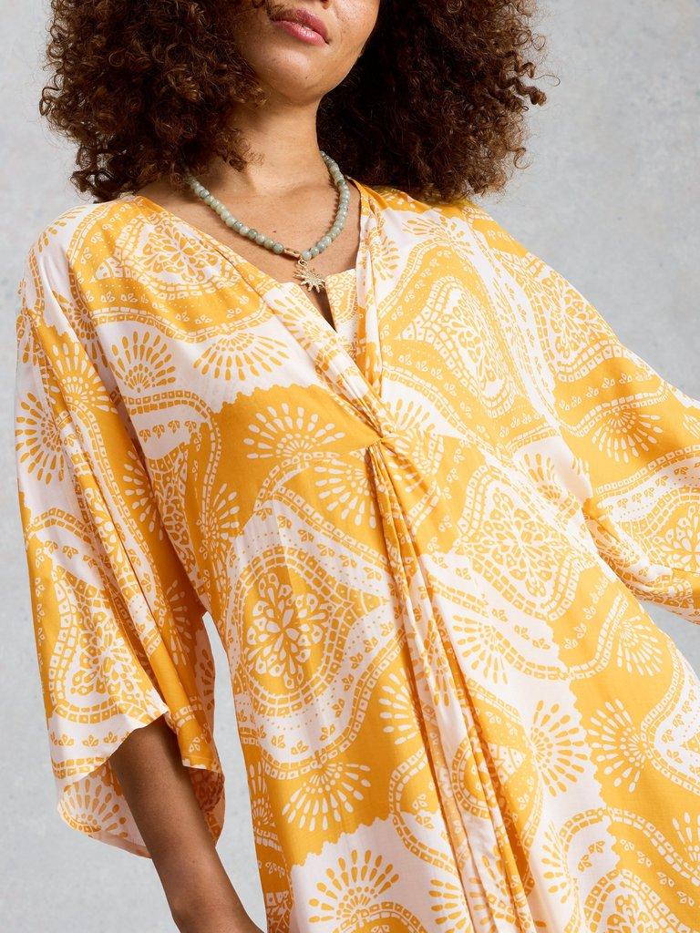 Cleo V Neck Kimono in YELLOW PR - MODEL DETAIL