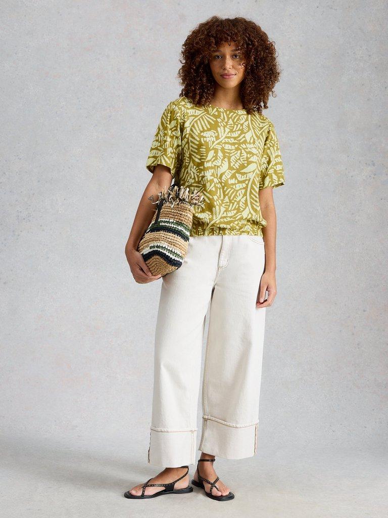 BREE TOP in GREEN MLT - MODEL FRONT