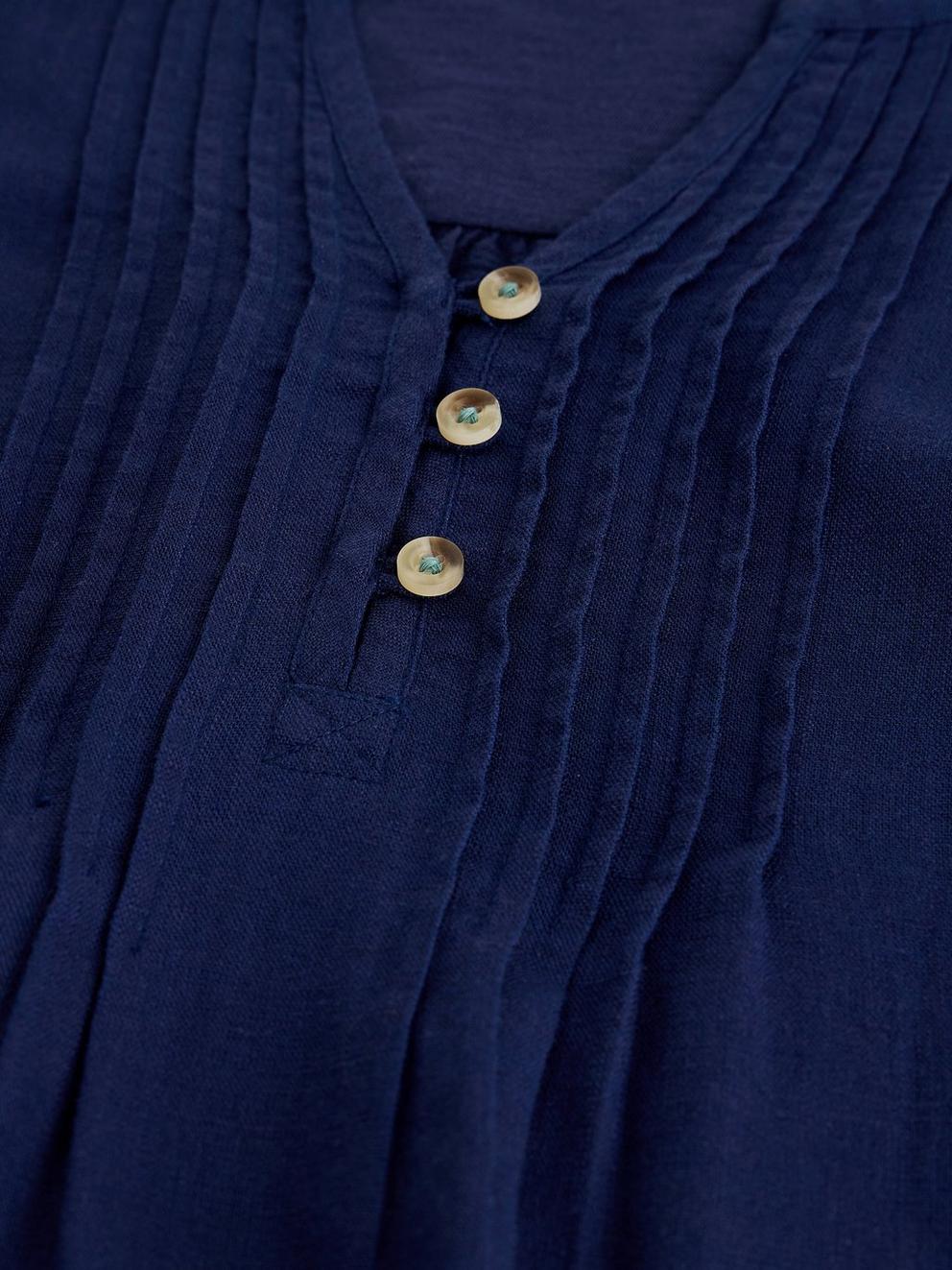 POPPY TOP in DARK NAVY - FLAT DETAIL