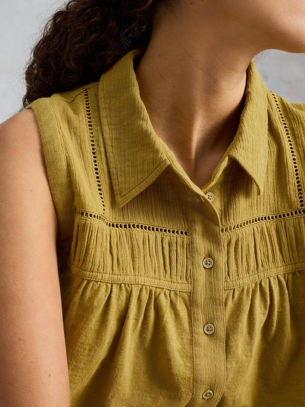 DIDI DOUBLE CLOTH SHIRT in KHAKI GRN - MODEL DETAIL