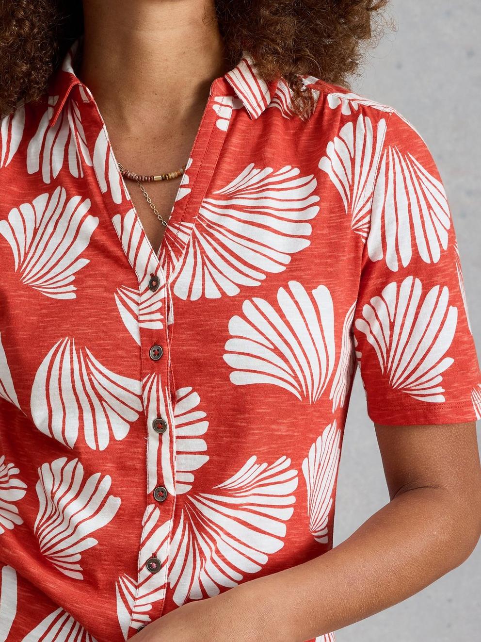 ANNIE JERSEY SS SHIRT in RED PR - LIFESTYLE