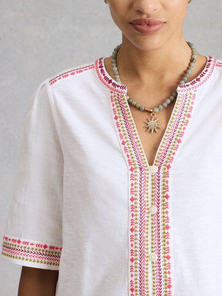 LIZZIE EMBROIDERED TOP in IVORY MLT - LIFESTYLE