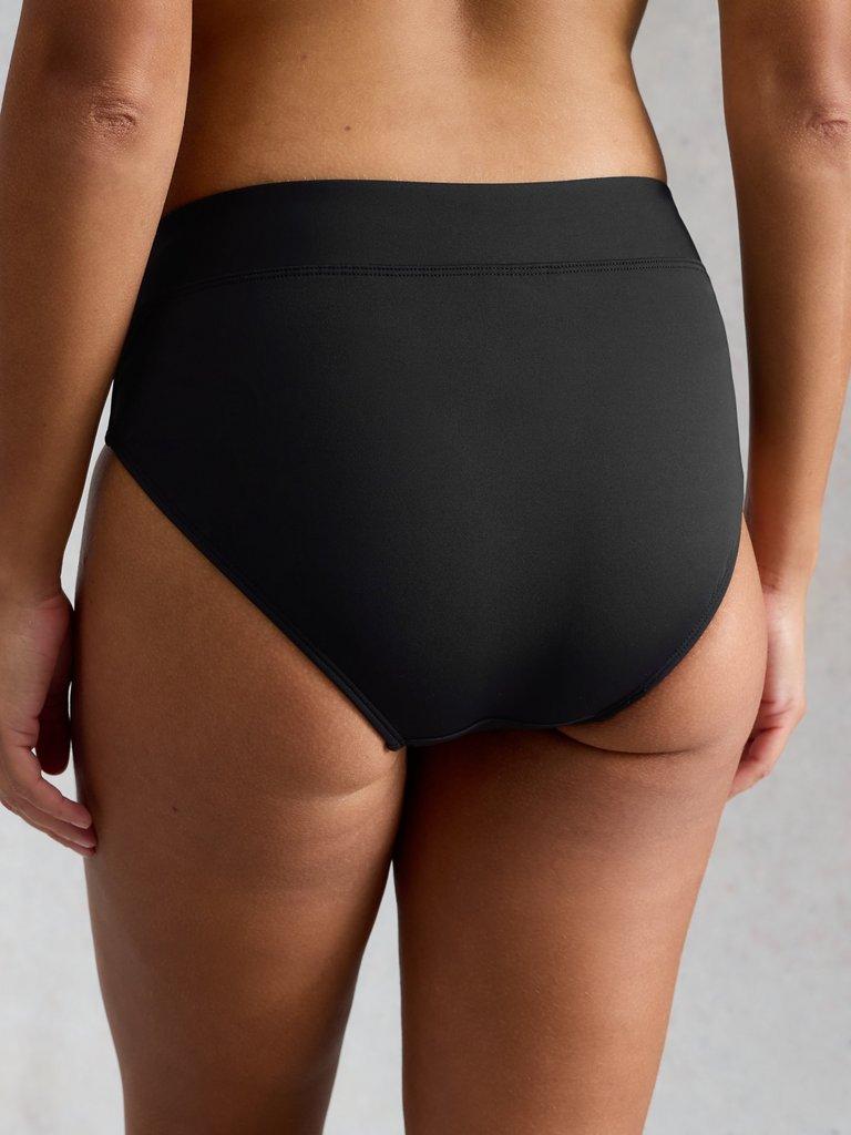 Valley Bikini Bottoms in PURE BLK - MODEL BACK