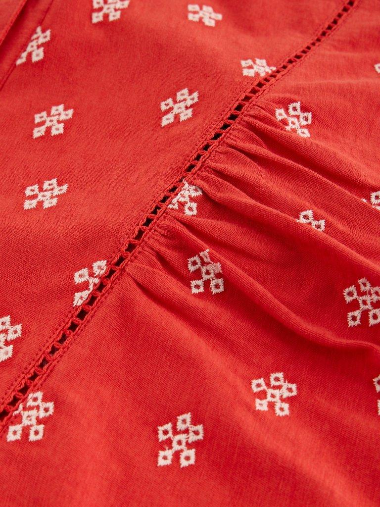 AMY EMB SLEEVELESS SHIRT in RED MLT - FLAT DETAIL