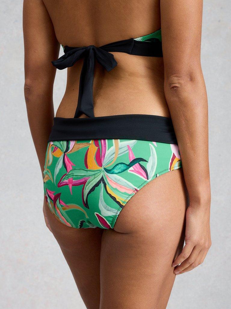 Reversible Fold Down Print Bottom in GREEN PR - MODEL BACK