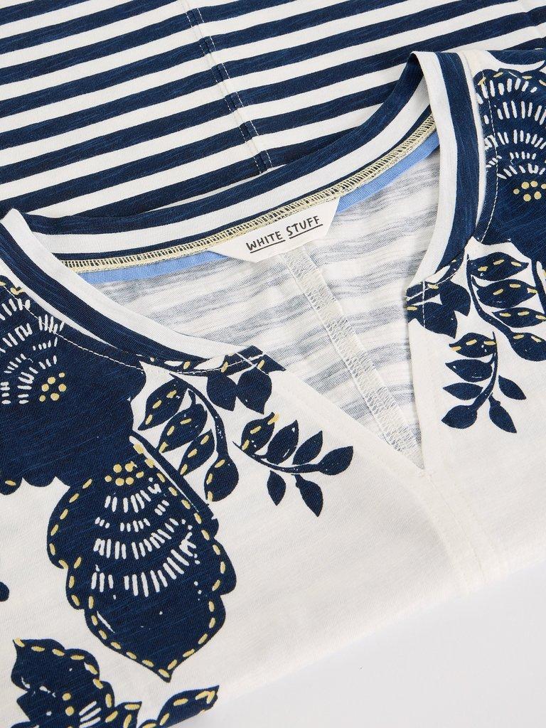 NELLY NOTCH NECK PRINT TEE in NAVY MULTI - FLAT DETAIL