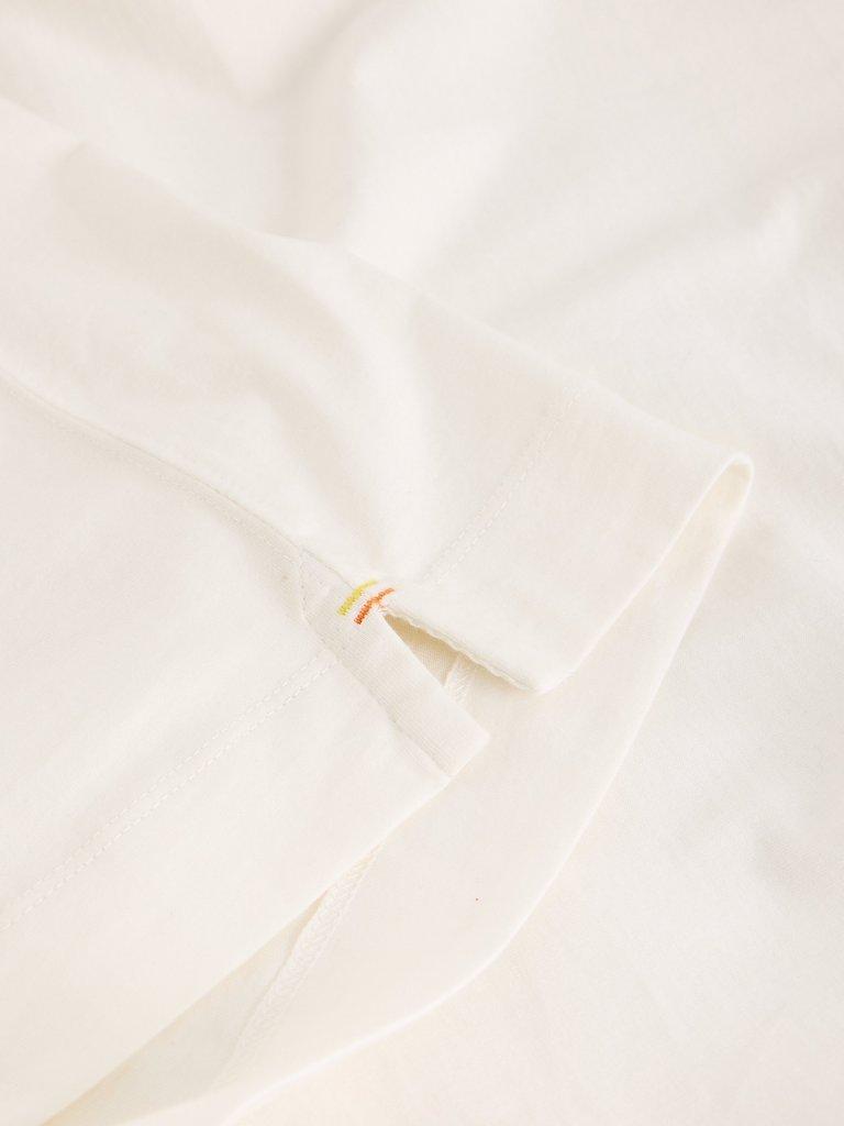 GINA GRAPHIC TEE in WHITE PR - FLAT DETAIL