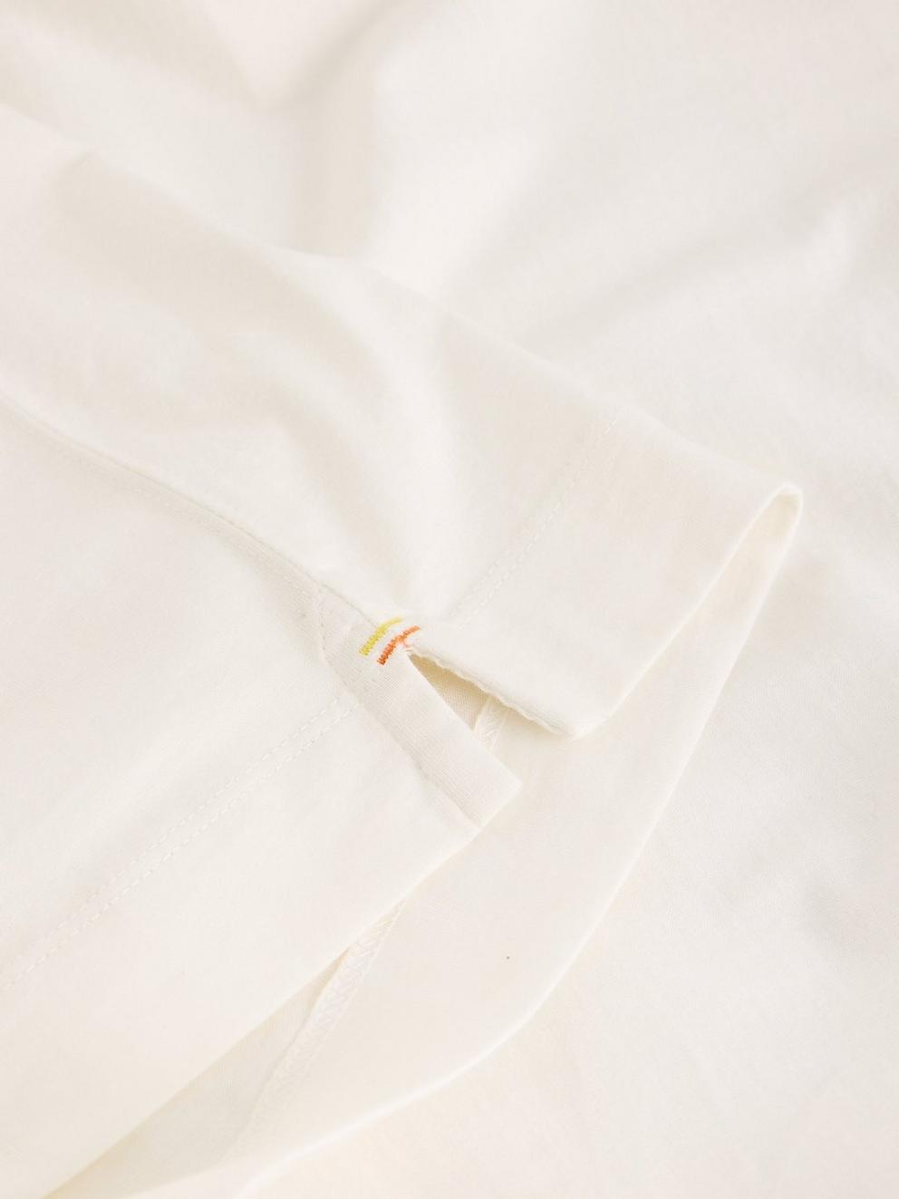 GINA GRAPHIC TEE in WHITE PR - FLAT DETAIL