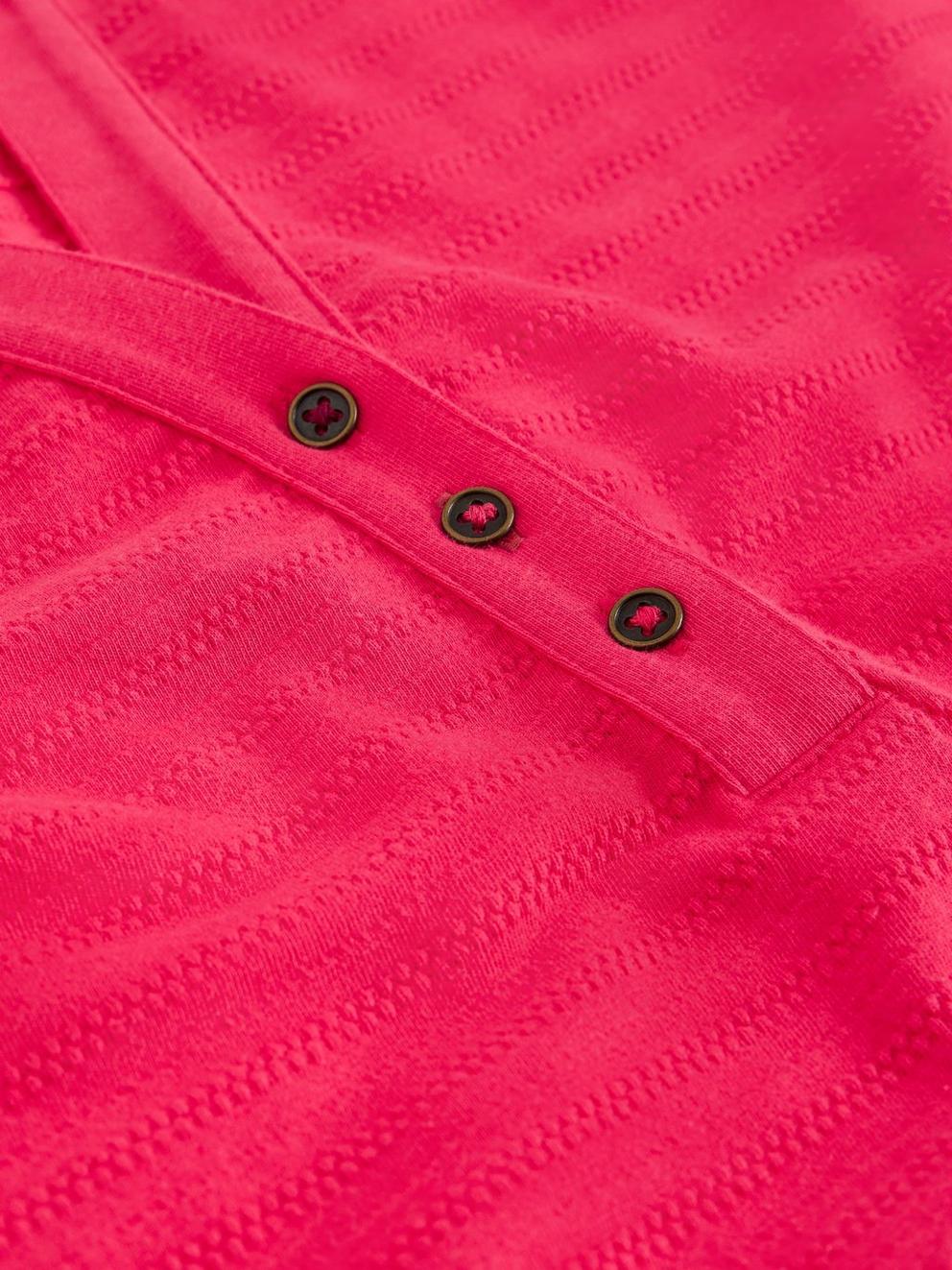 NORA NOTCH VEST in BRT PINK - FLAT DETAIL