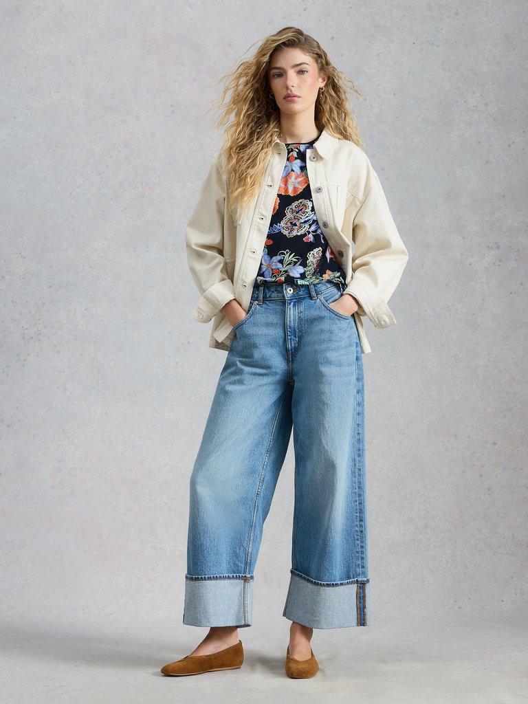 ABBIE CREW NECK T-SHIRT in NAVY PR - MODEL FRONT