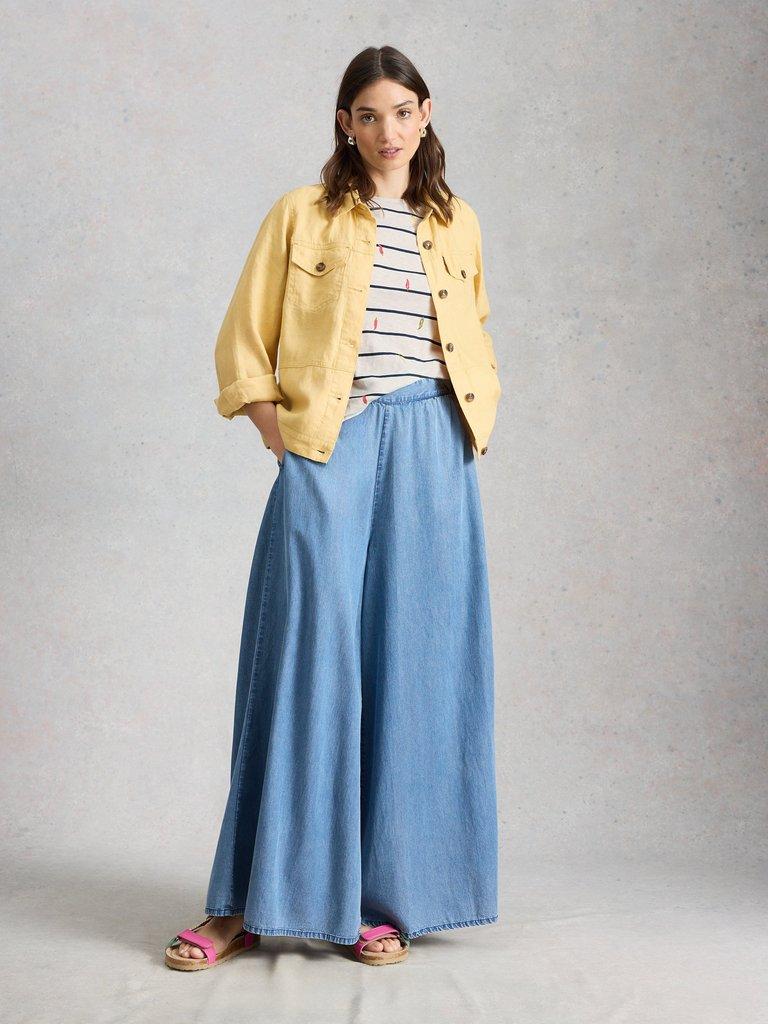 ABBIE STRIPED T-SHIRT in IVORY MLT - MODEL FRONT