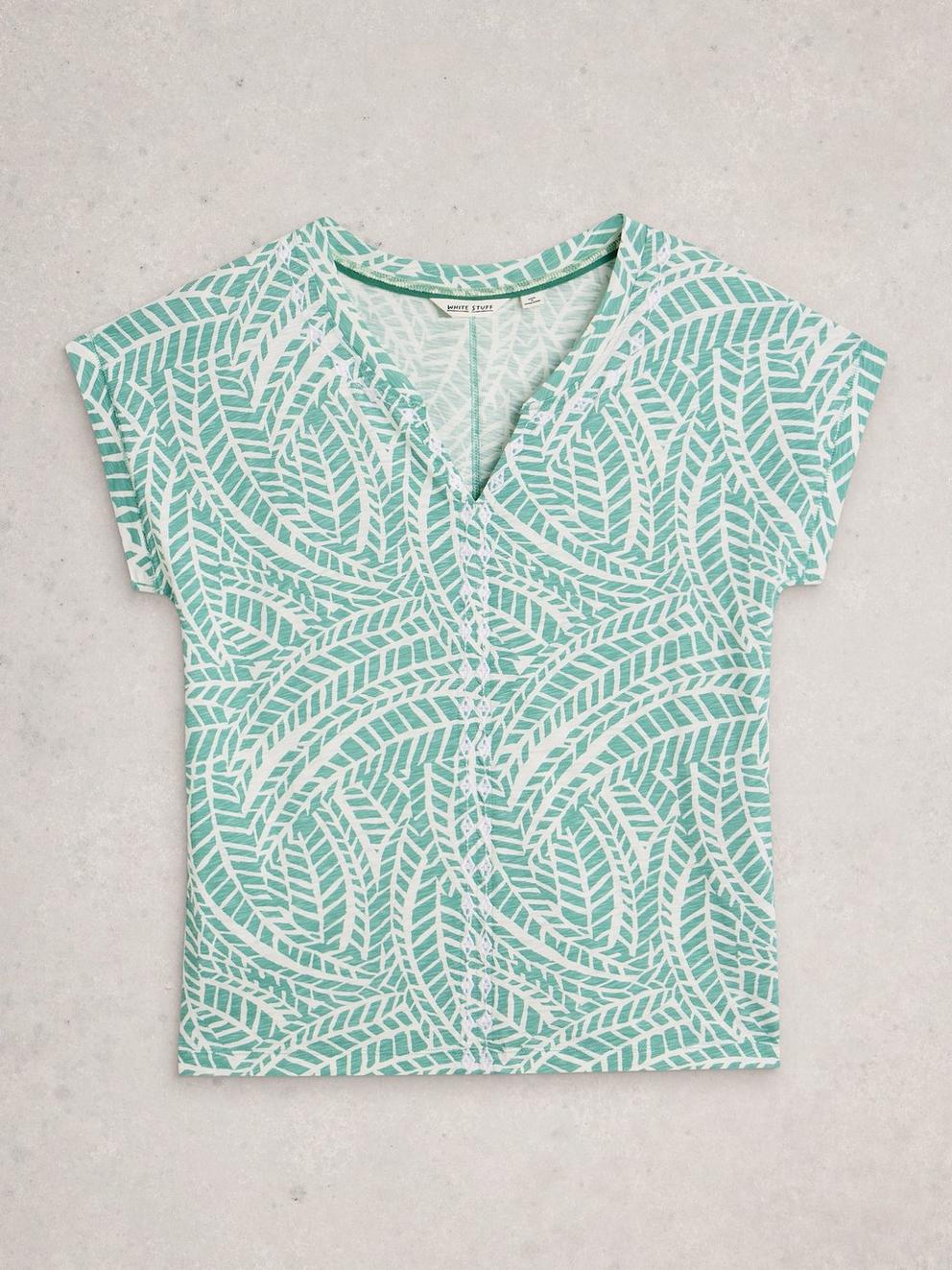 NELLY PRINT EMBROIDERED TEE in TEAL MLT - FLAT FRONT