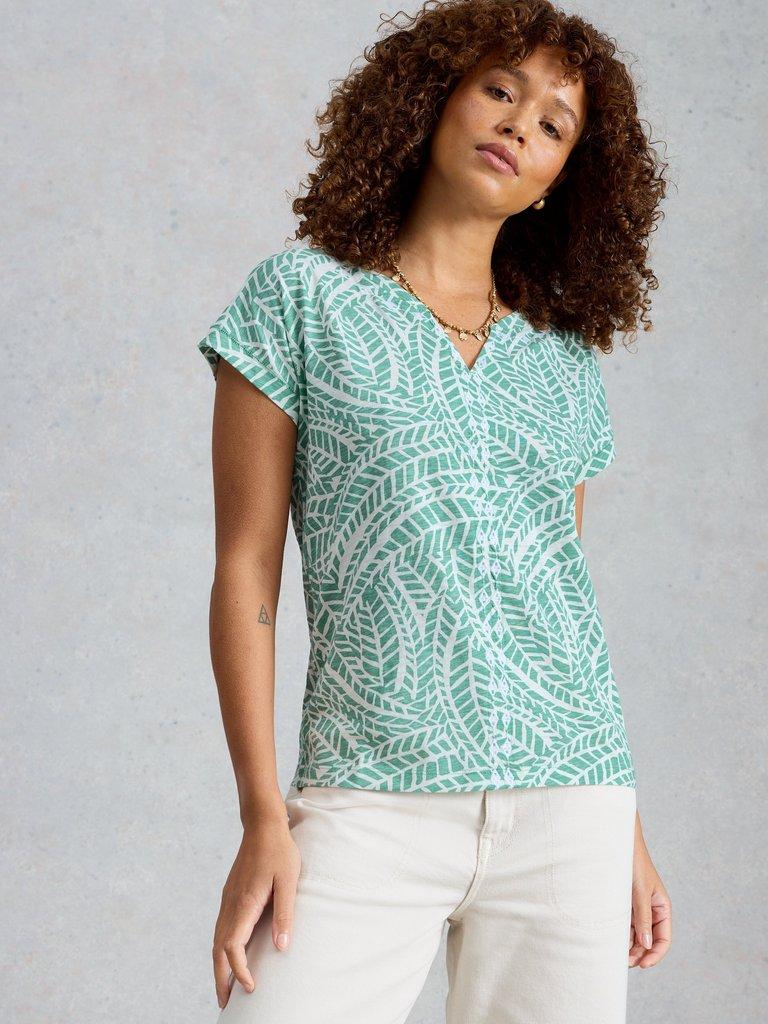 NELLY PRINT EMBROIDERED TEE in TEAL MLT - MODEL DETAIL