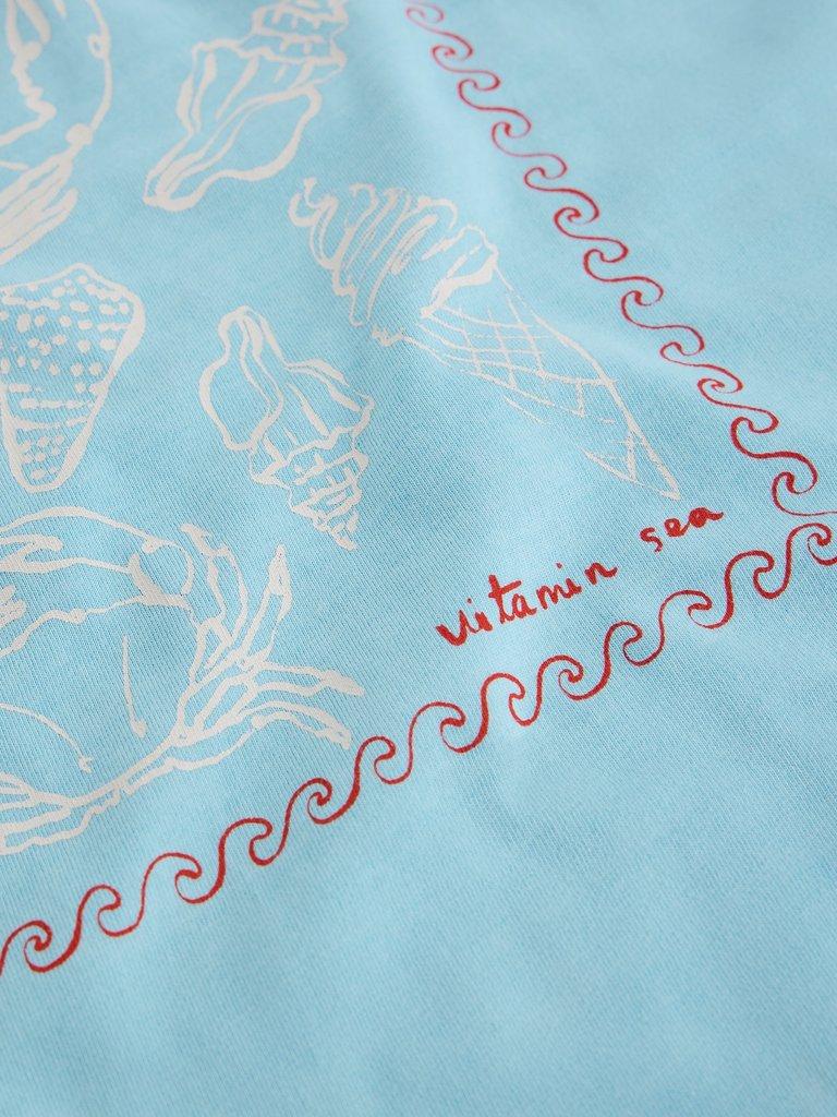 GINA GRAPHICS TEE in BLUE PR - FLAT DETAIL