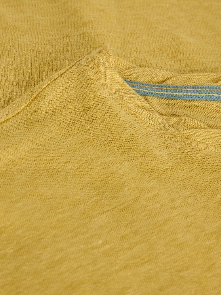 ROWAN LINEN T-SHIRT in LGT YELLOW - FLAT DETAIL