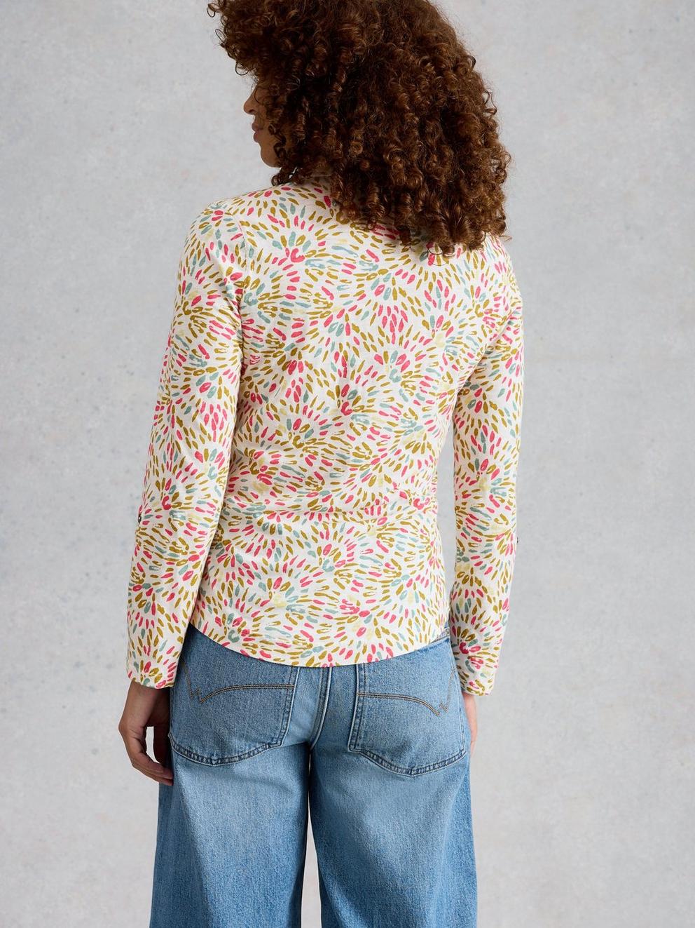 ANNIE JERSEY SHIRT in IVORY MLT - MODEL BACK