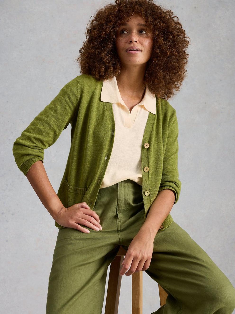 GINNI LINEN BLEND POLO TEE in NAT WHITE - LIFESTYLE