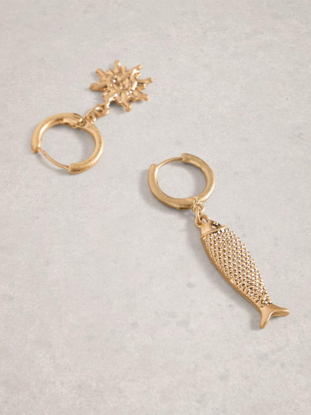 Sunny Charm Earrings in GLD TN MET - FLAT DETAIL