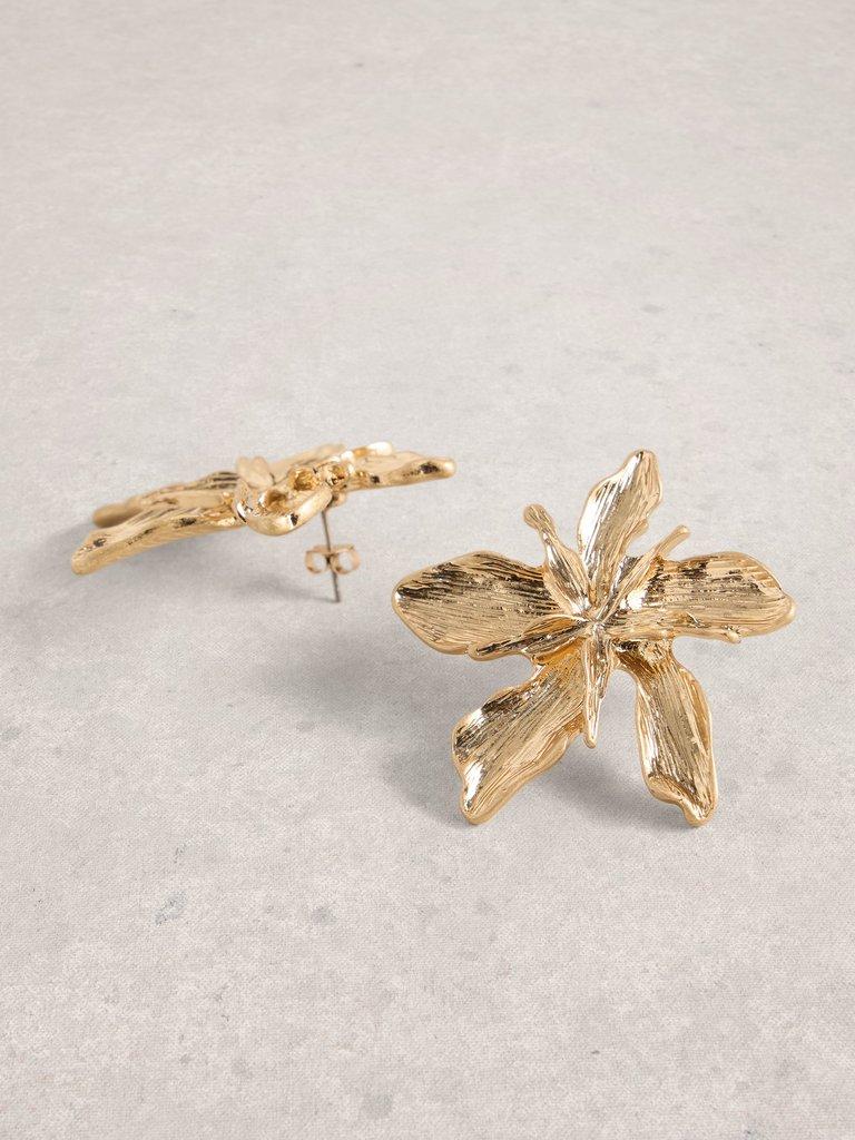 Fleur Stud Earrings in GLD TN MET - FLAT DETAIL