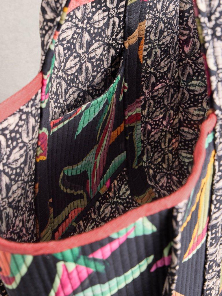 Riley Reversible Tote Bag in BLK PR - FLAT DETAIL