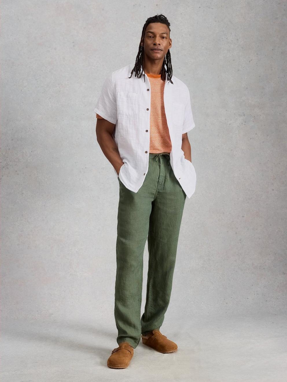 Denny SS Check Shirt in BRIL WHITE - MODEL FRONT